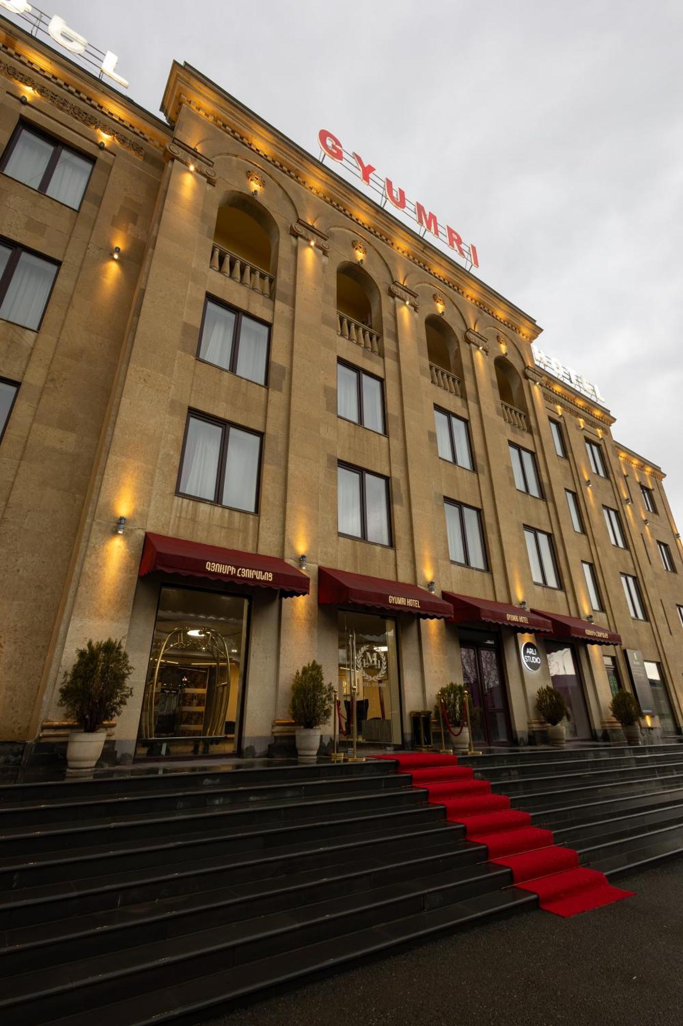 Gyumri Hotel Exteriör bild