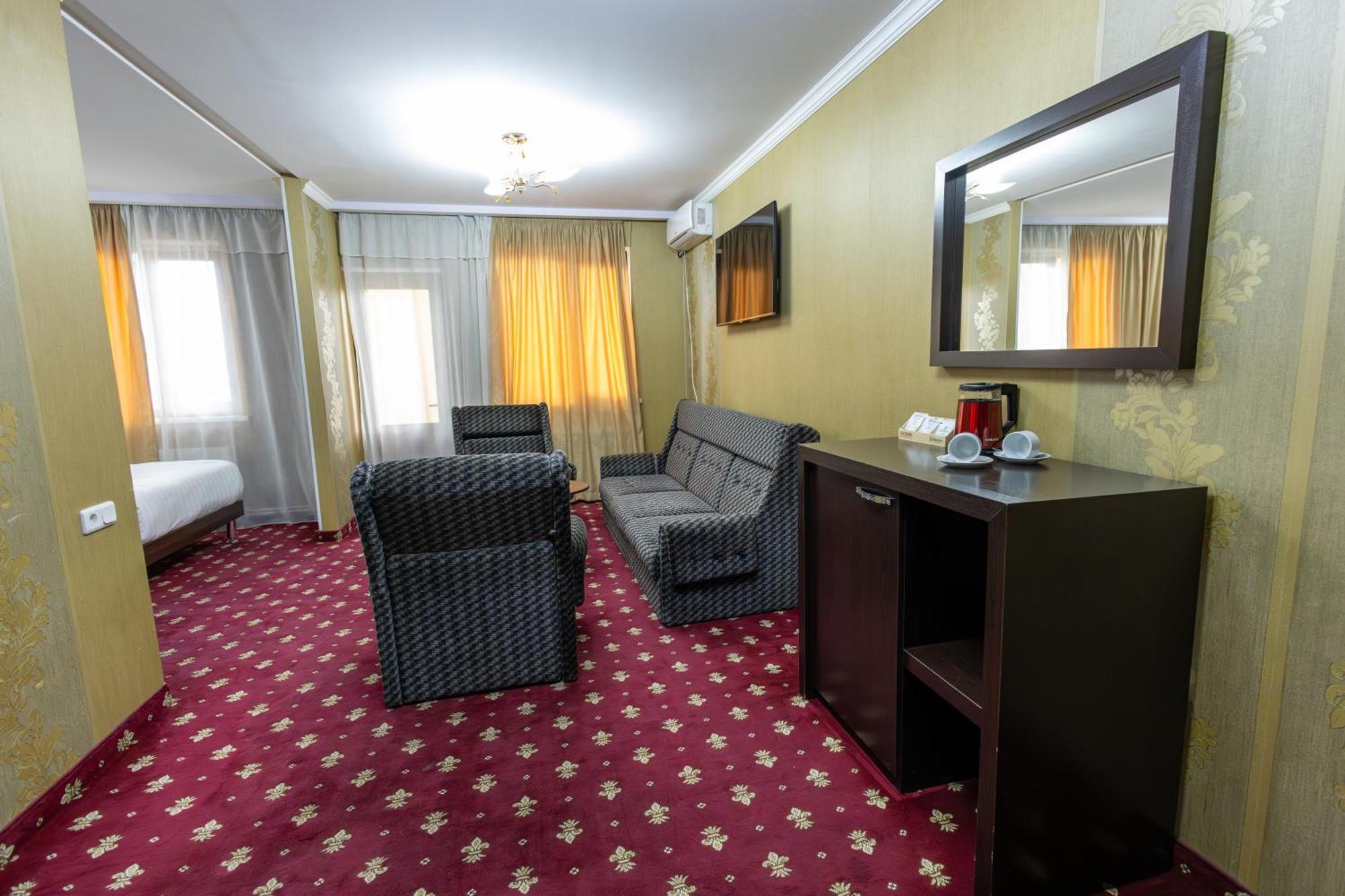 Gyumri Hotel Exteriör bild