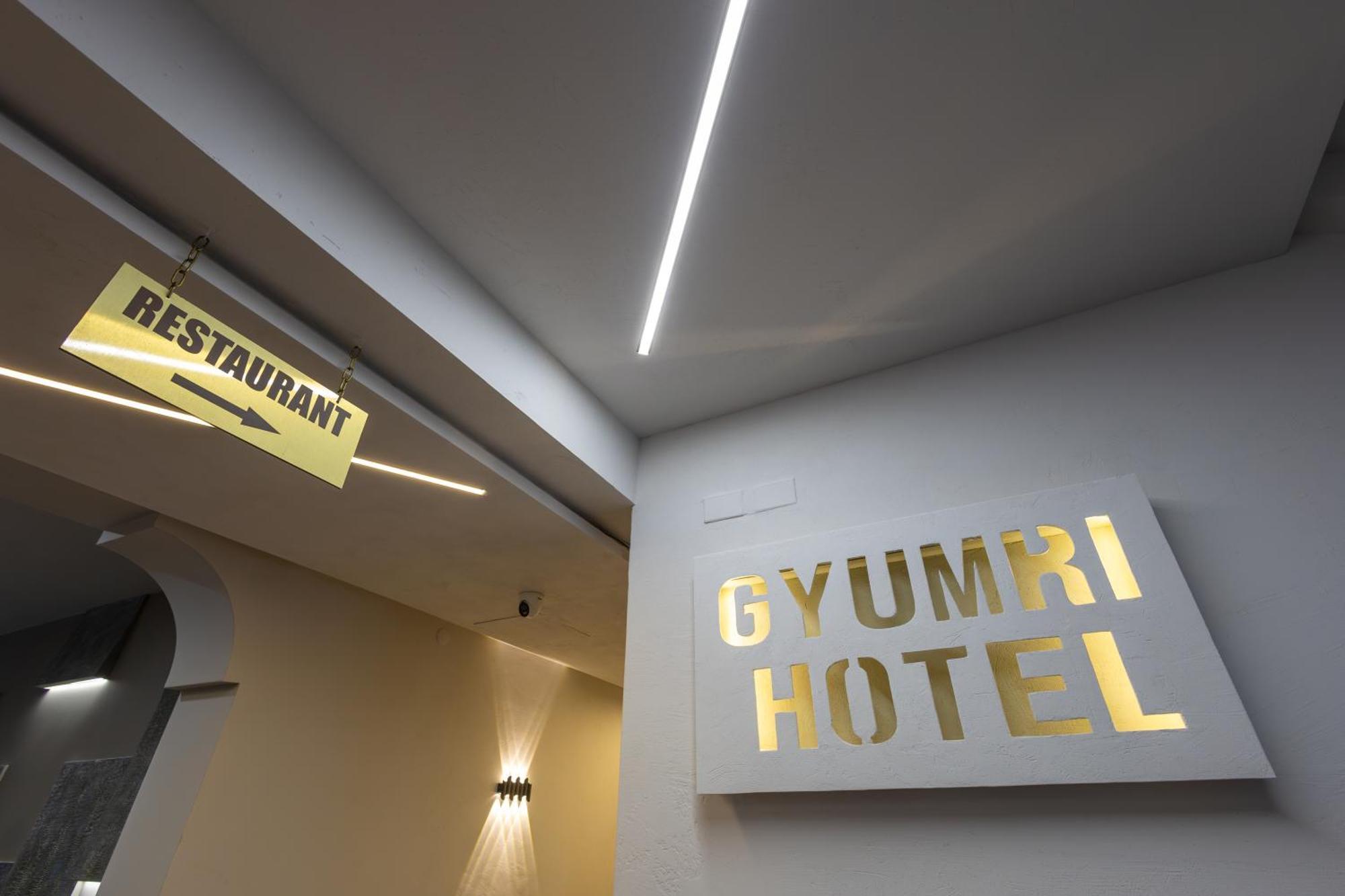 Gyumri Hotel Exteriör bild